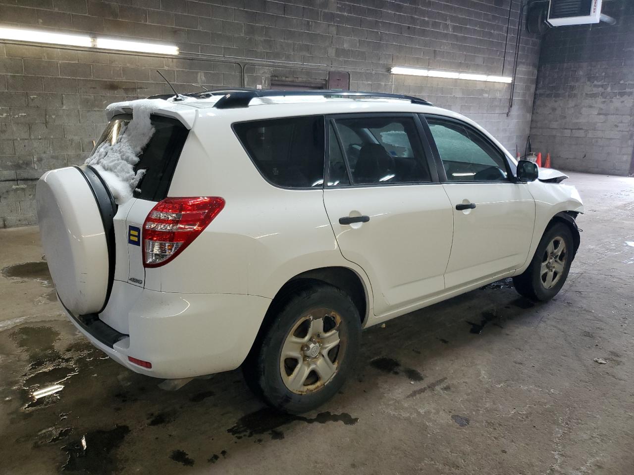 2011 Toyota RAV 4 - Image 3