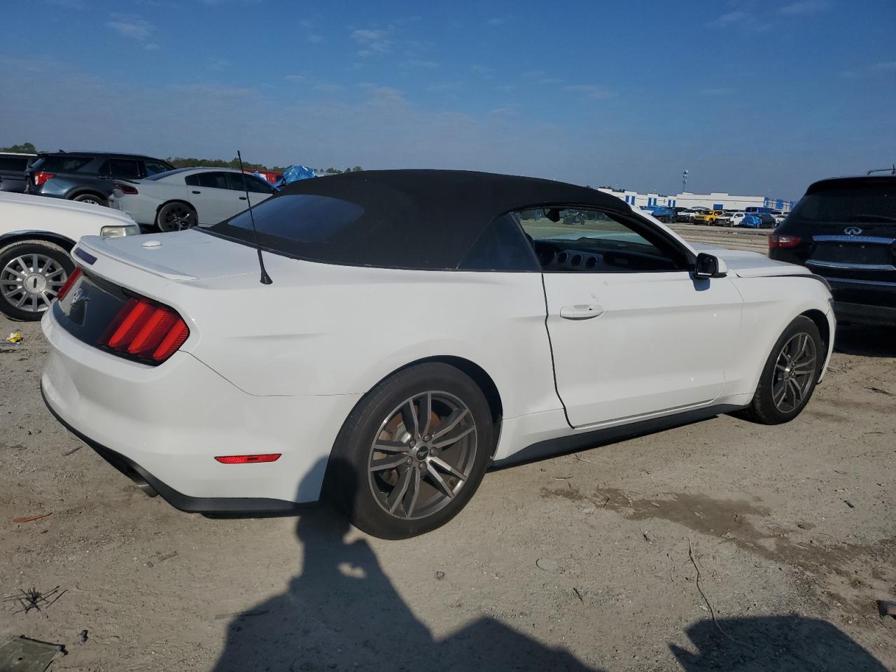 1FATP8UH4G5258029 FORD ALL Models 2016