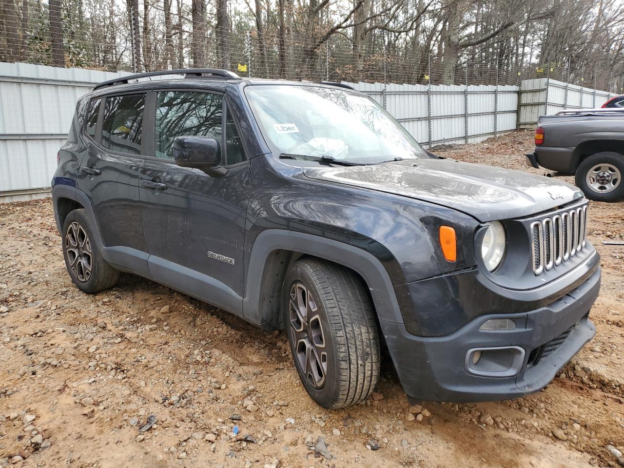 2015 Jeep Renegade - Image 4