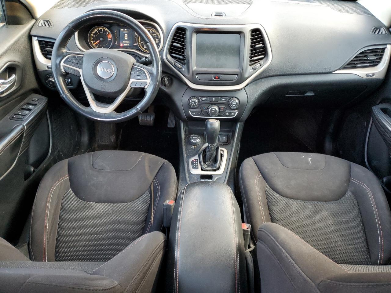 2016 Jeep Grand Cherokee - Image 8