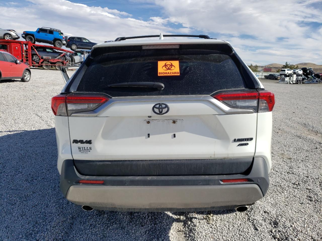 2022 Toyota RAV 4 - Image 6