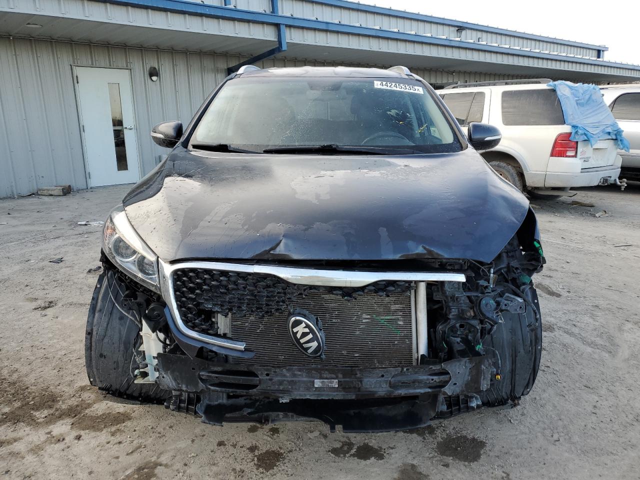 2017 Kia Sorento - Image 5