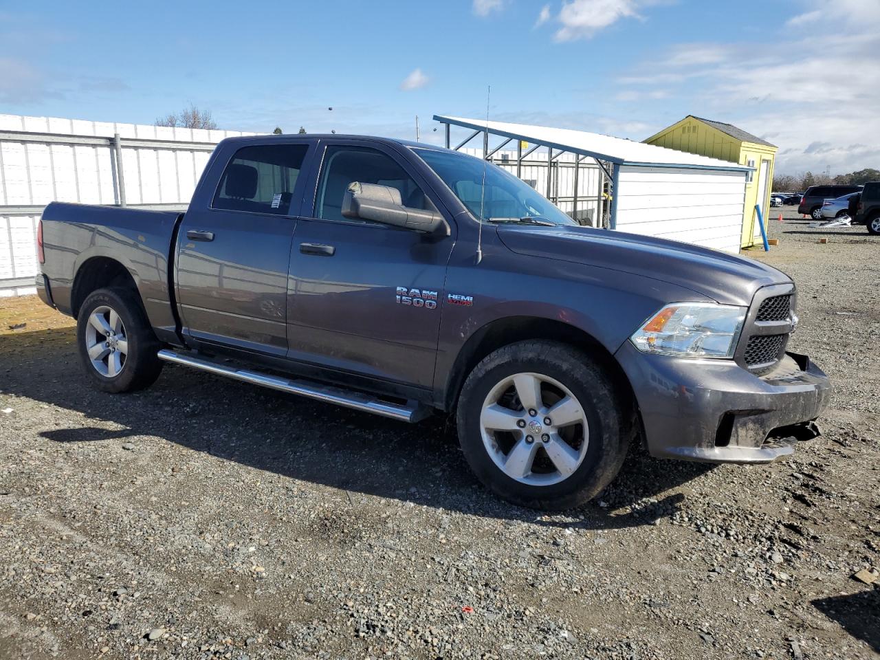 2014 RAM 1500 - Image 4
