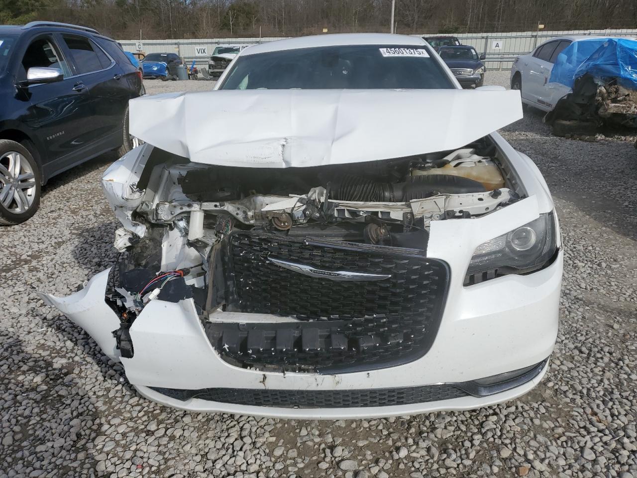 2016 Chrysler 300 - Image 5