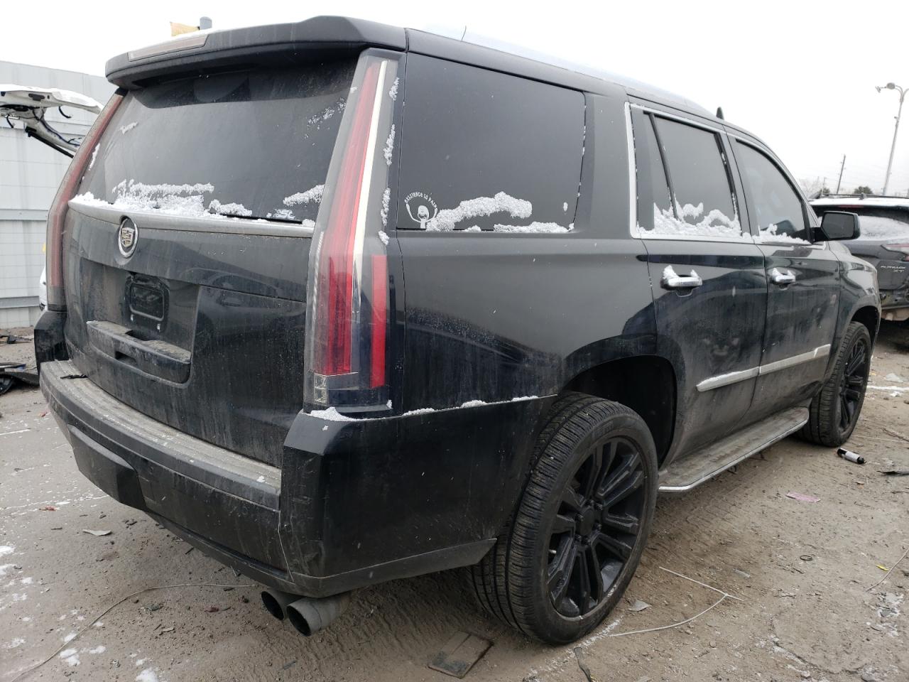 2015 Cadillac Escalade - Image 3