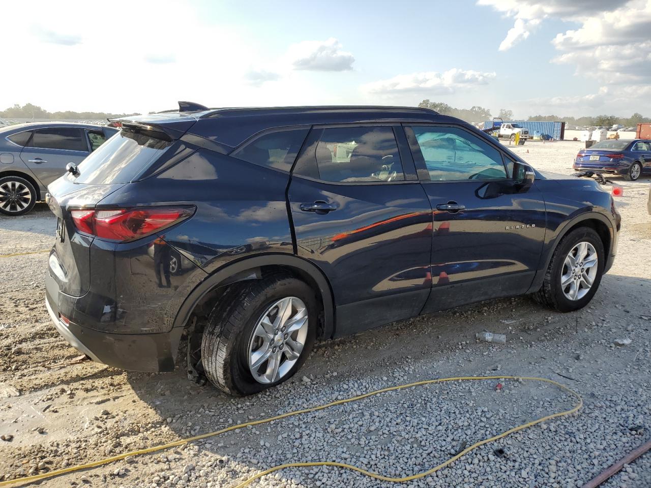 2020 Chevrolet Blazer - Image 3