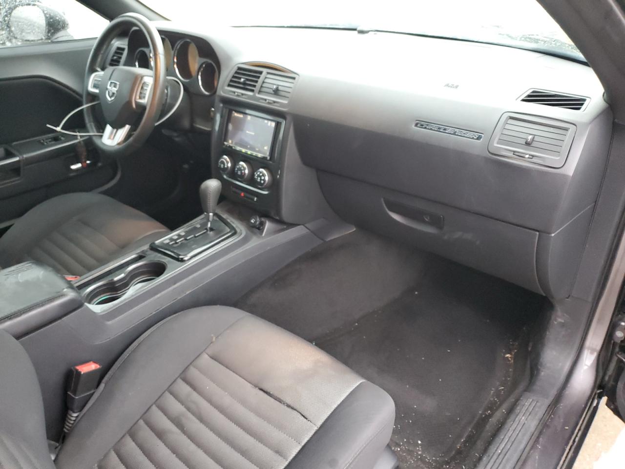 2014 Dodge Challenger - Image 8