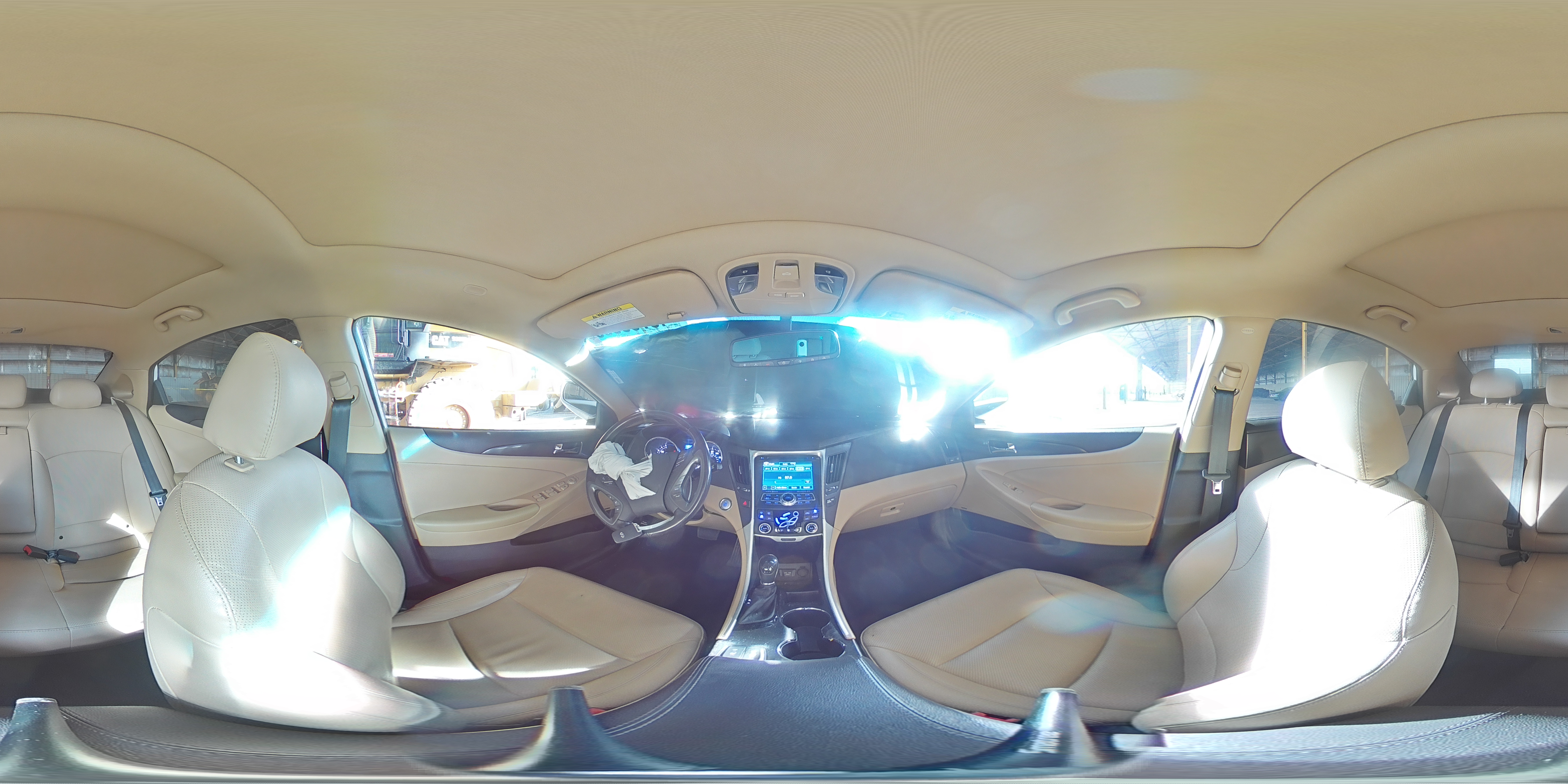 2015 Hyundai Sonata - Image 13