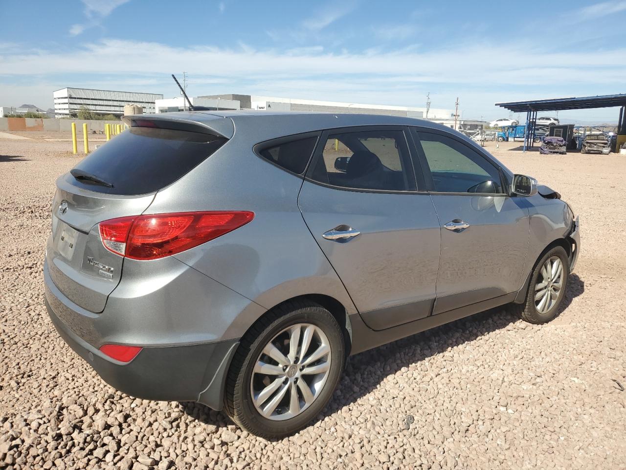 2013 Hyundai Tucson - Image 3