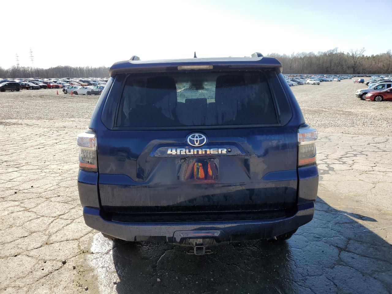 2019 Toyota 4Runner - Image 6
