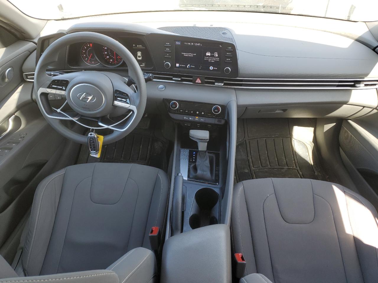 2023 Hyundai Elantra - Image 8