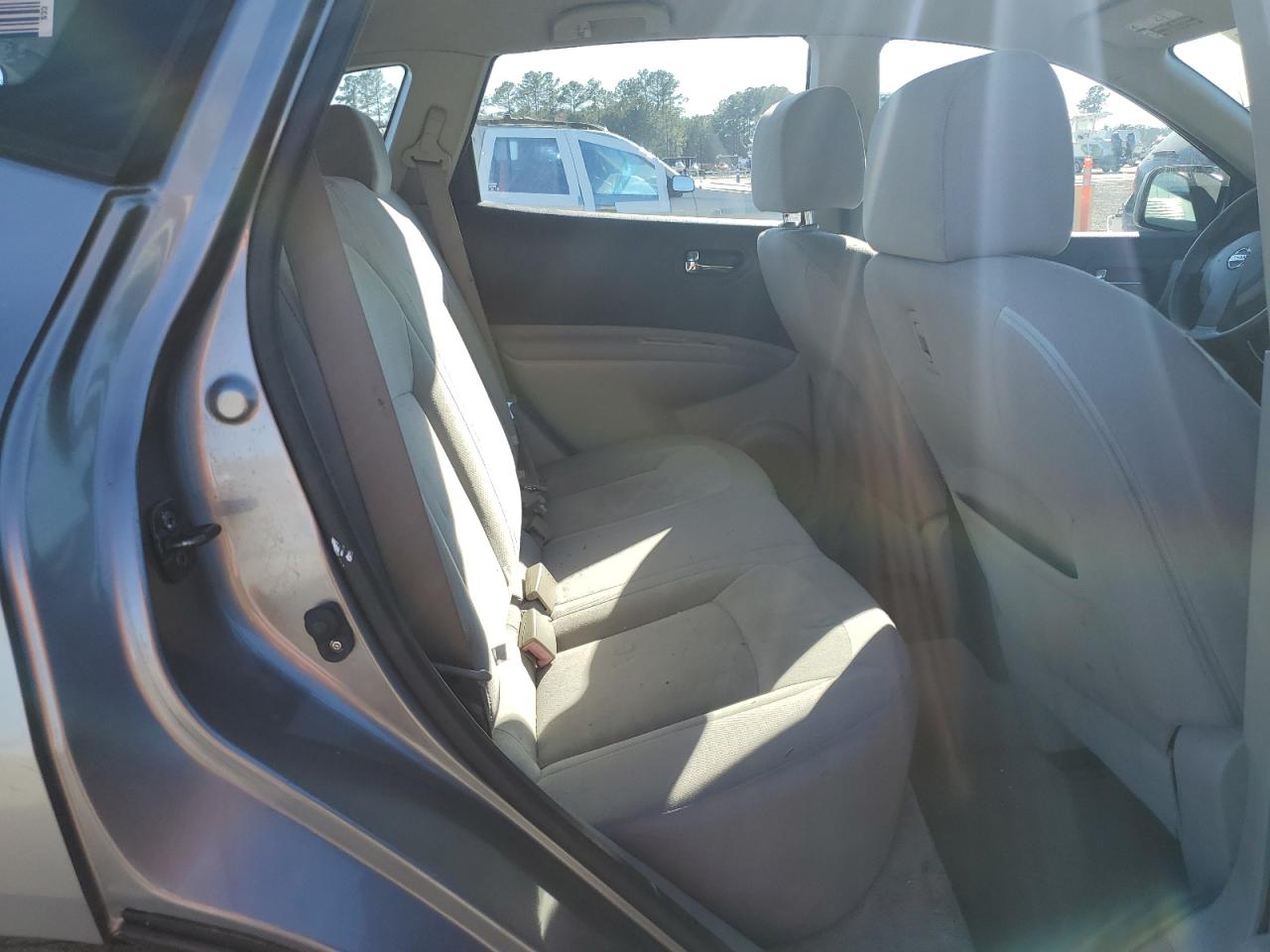 2009 Nissan Rogue - Image 11