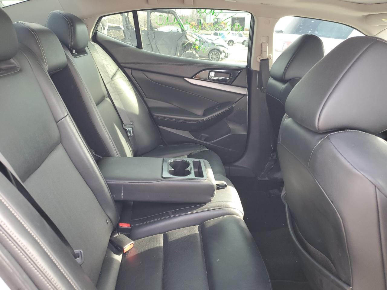 2018 Nissan Maxima - Image 10