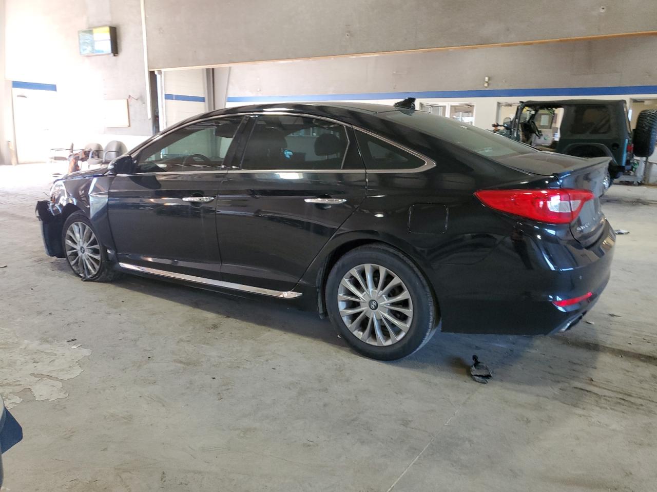2015 Hyundai Sonata - Image 2