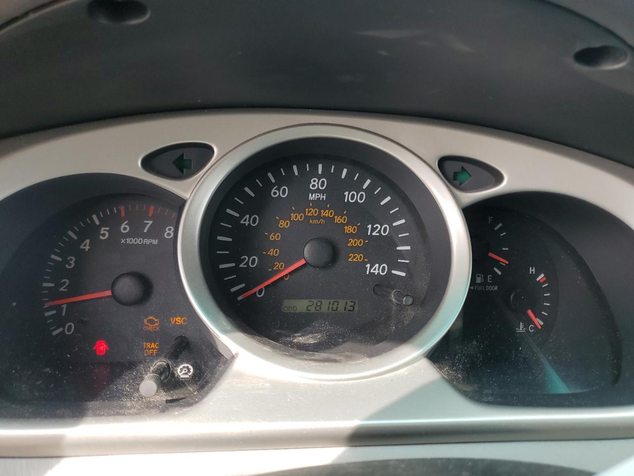 2005 Toyota Highlander - Image 9