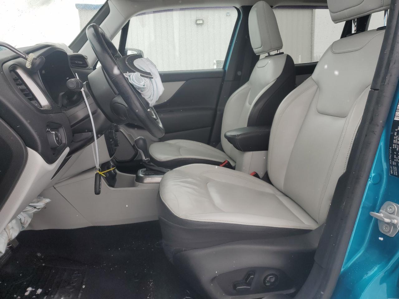 2021 Jeep Renegade - Image 7