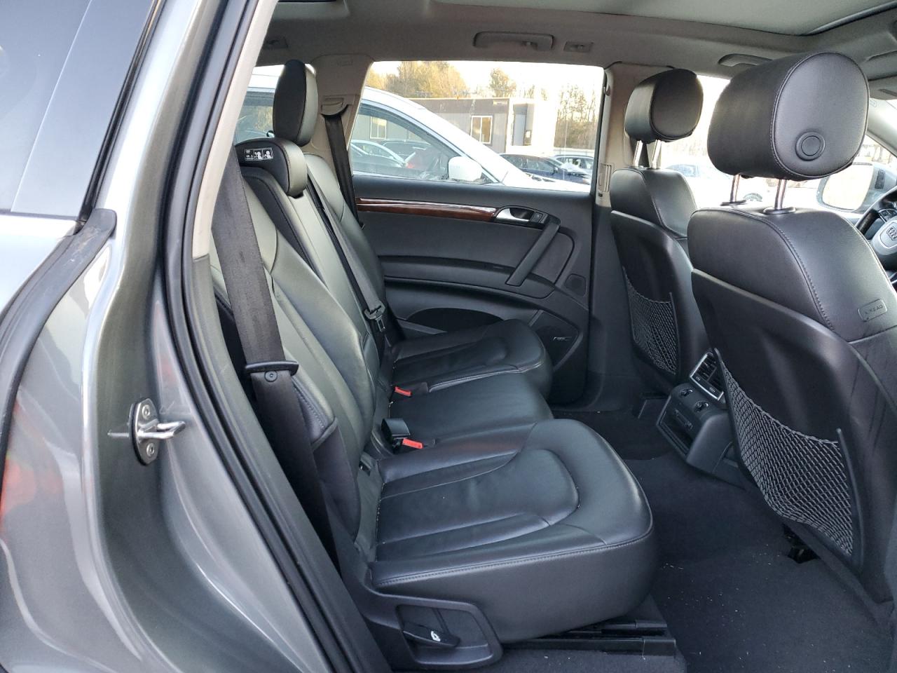 2015 Audi Q7 - Image 11
