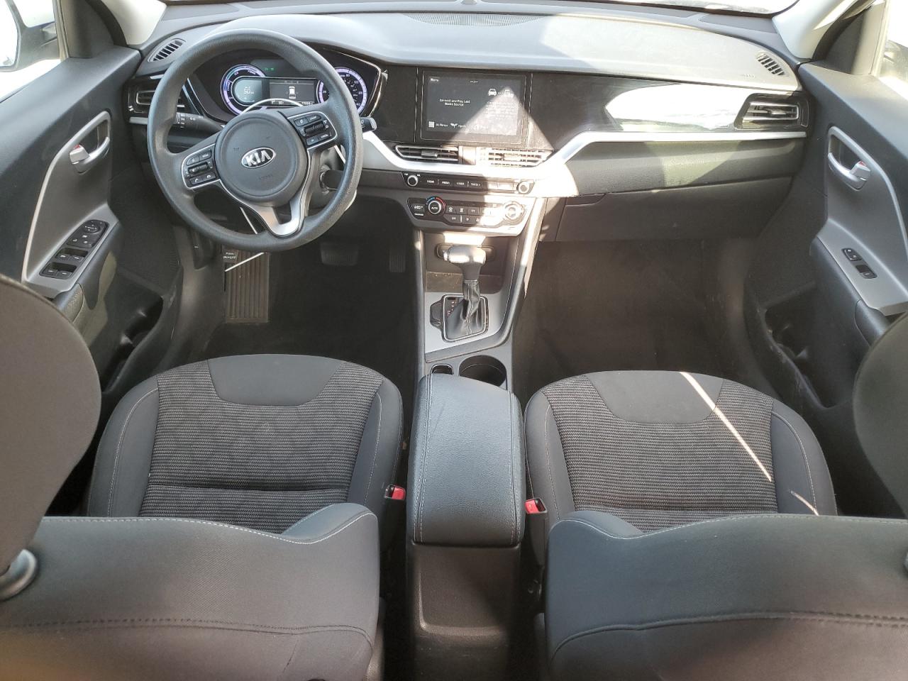 2020 Kia Niro - Image 8