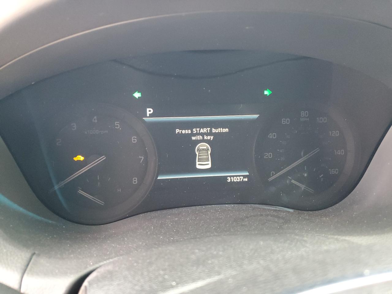 2019 Genesis G80 - Image 9