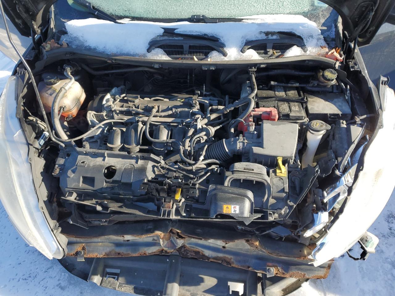 2013 Ford Fiesta - Image 11