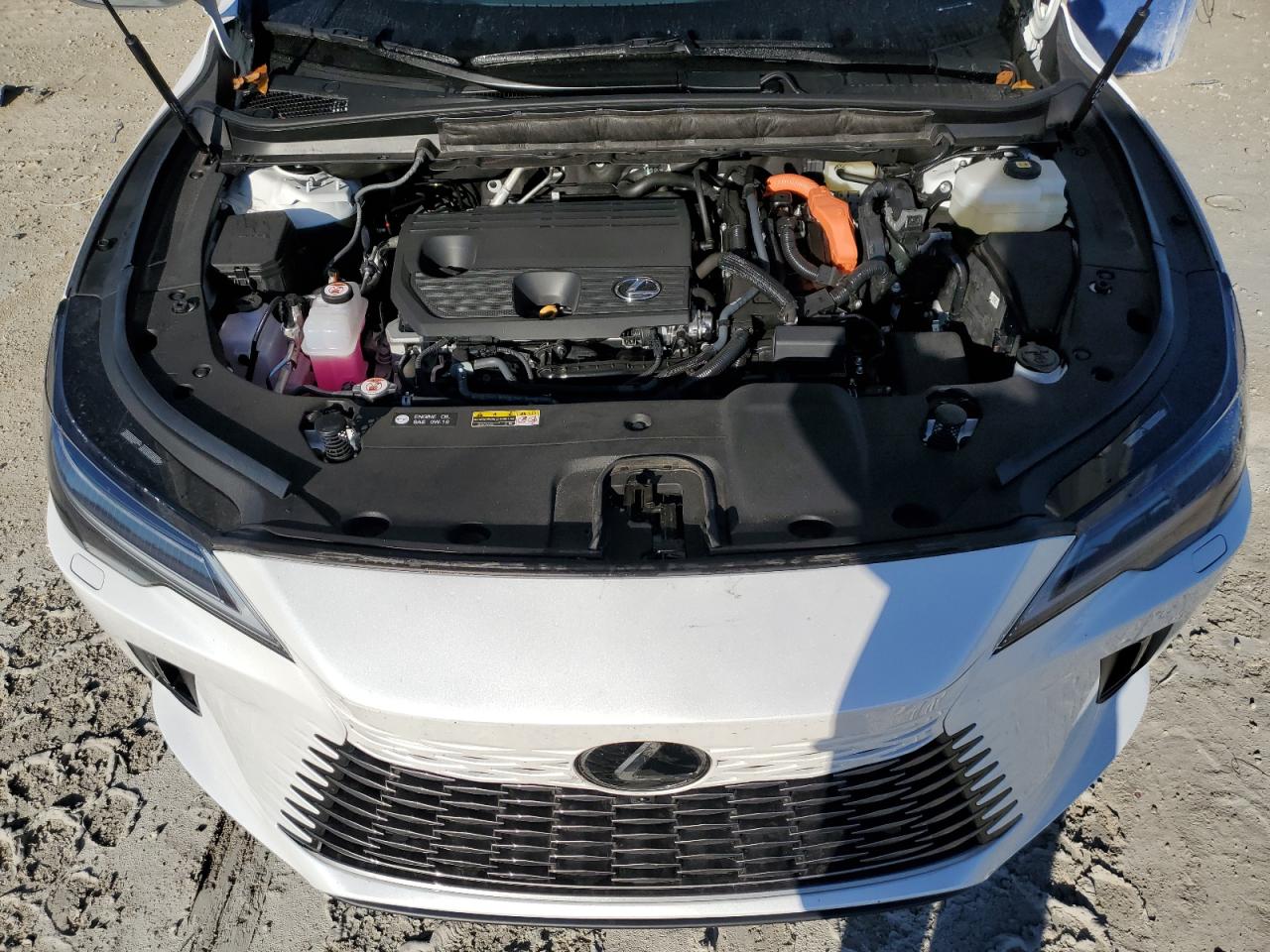 2024 Lexus RX - Image 12