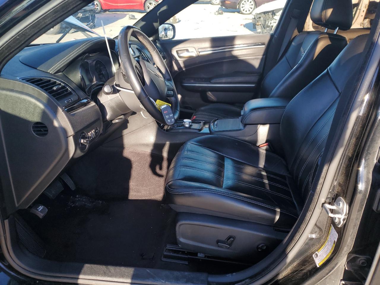 2018 Chrysler 300 - Image 6