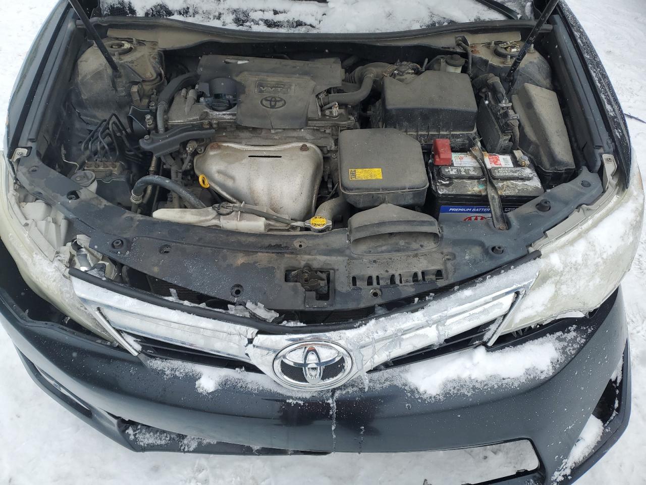 2012 Toyota Camry - Image 11