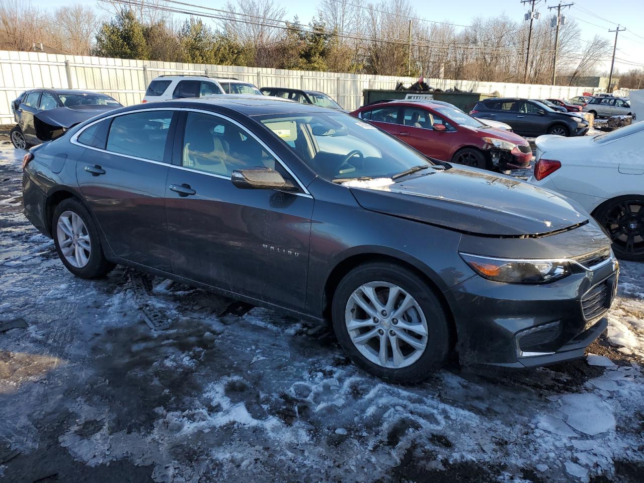 2018 Chevrolet Malibu - Image 4