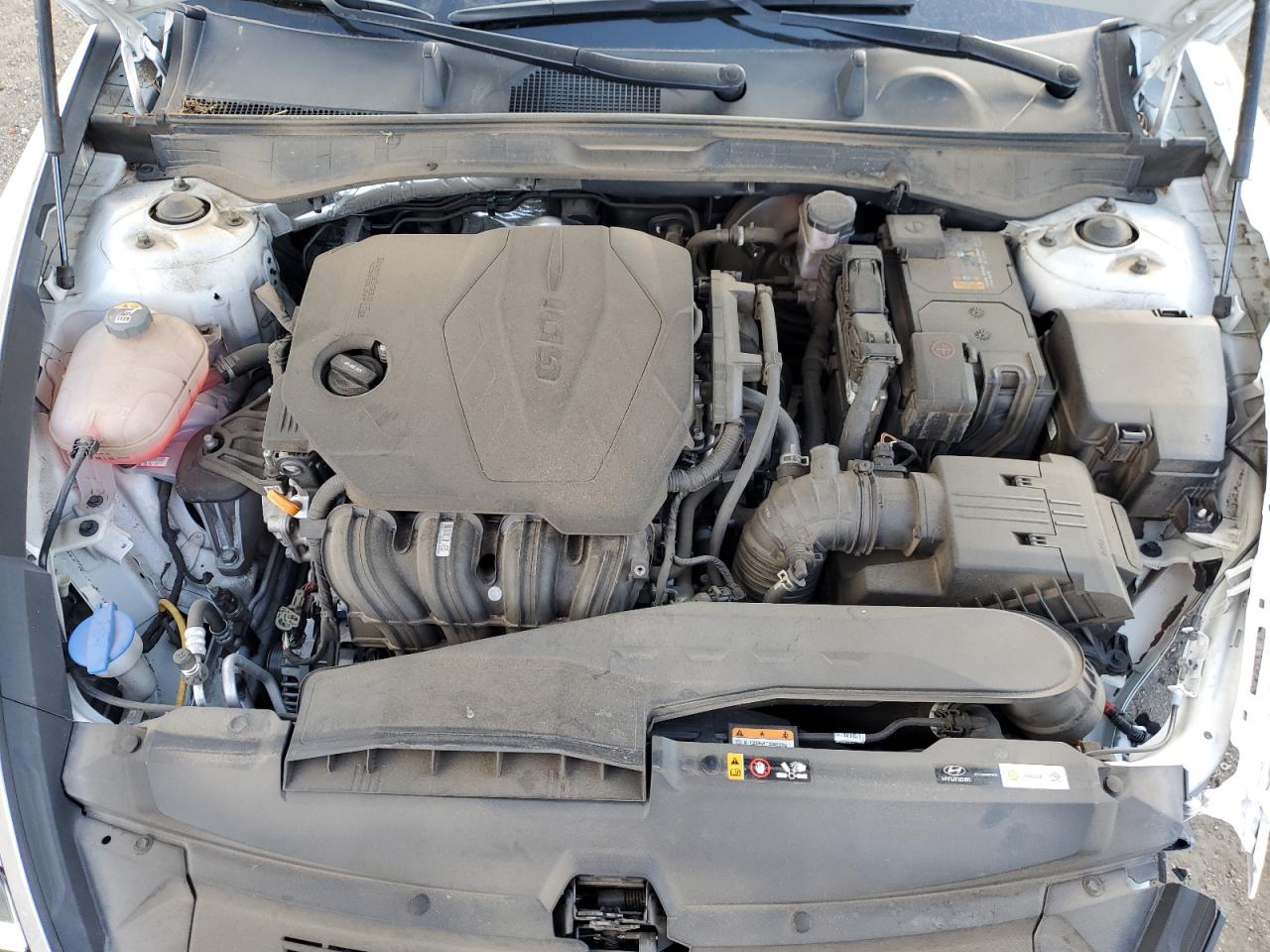 2022 Hyundai Sonata - Image 11
