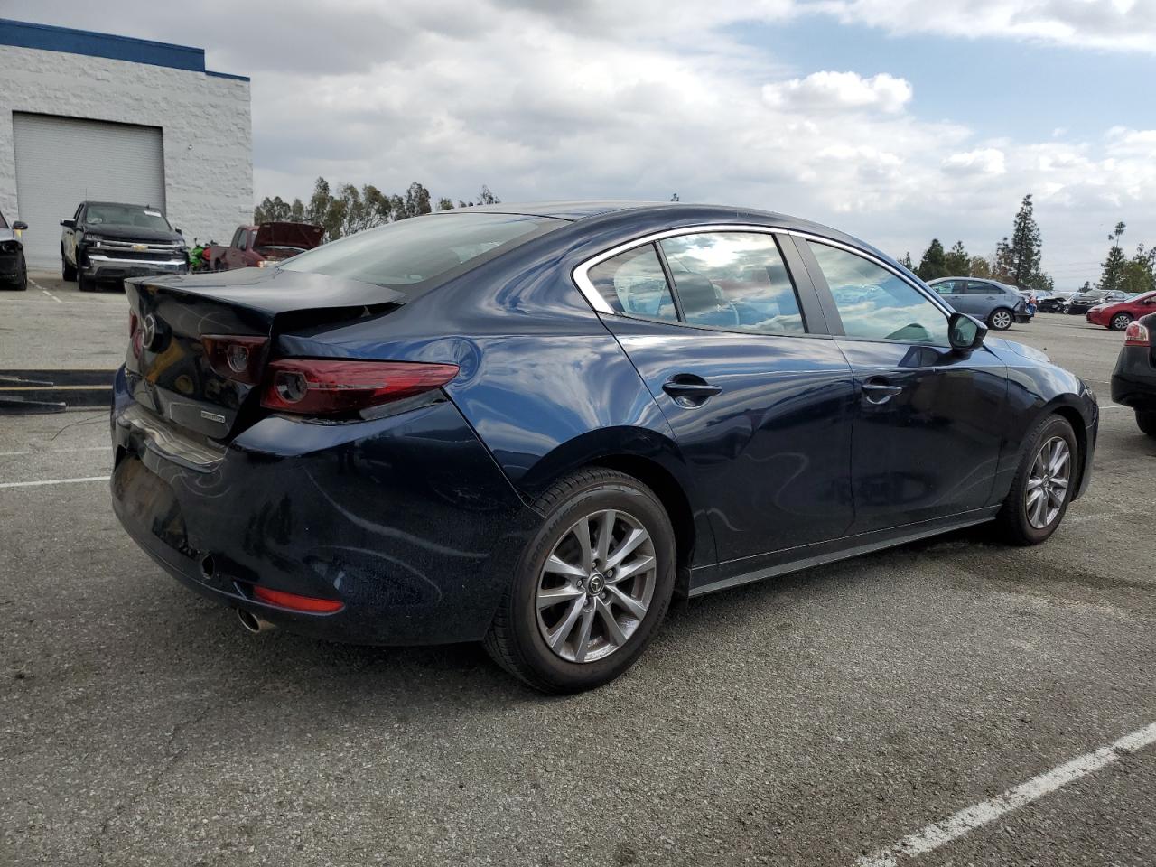2021 Mazda 3 - Image 3
