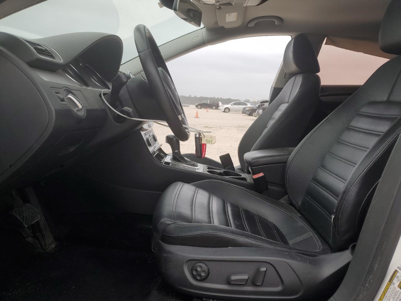 2012 Volkswagen Passat CC - Image 7