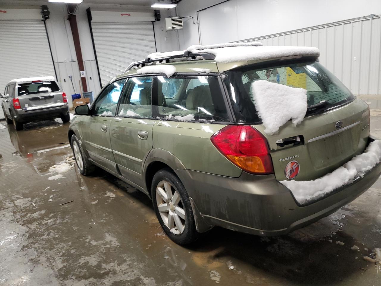 2006 Subaru Legacy - Image 2