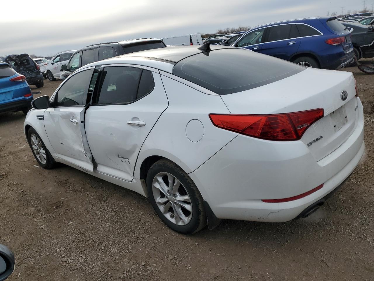 2013 Kia Optima - Image 2