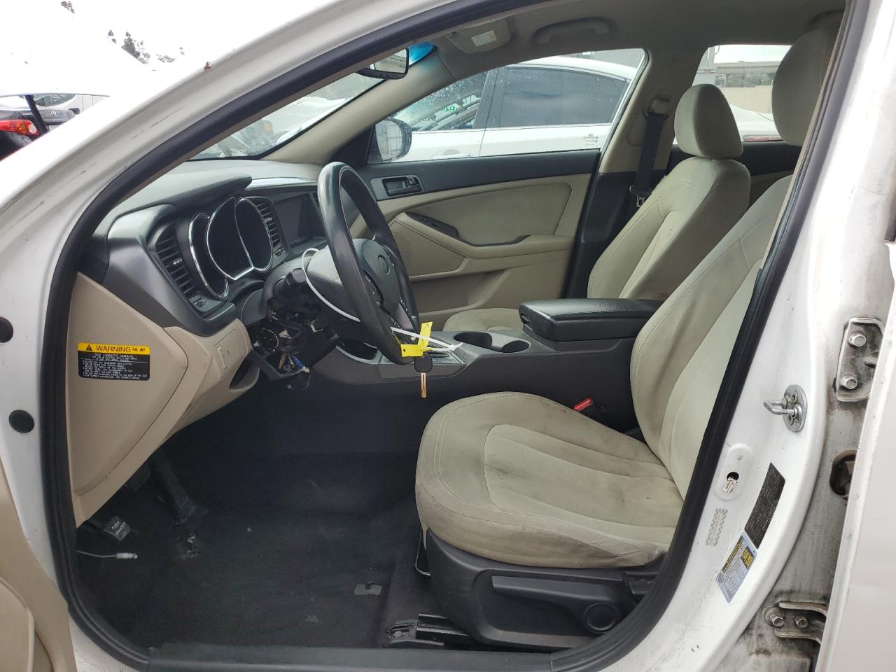 2011 Kia Optima - Image 7