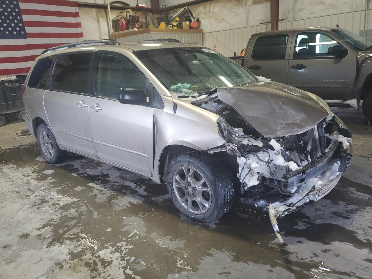 2005 Toyota Sienna - Image 4