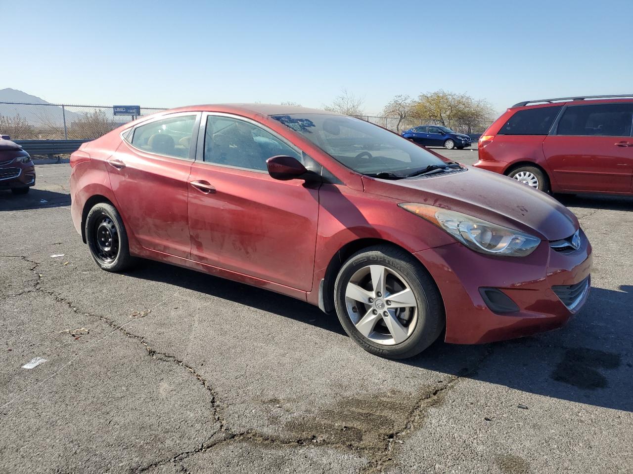 2013 Hyundai Elantra - Image 4
