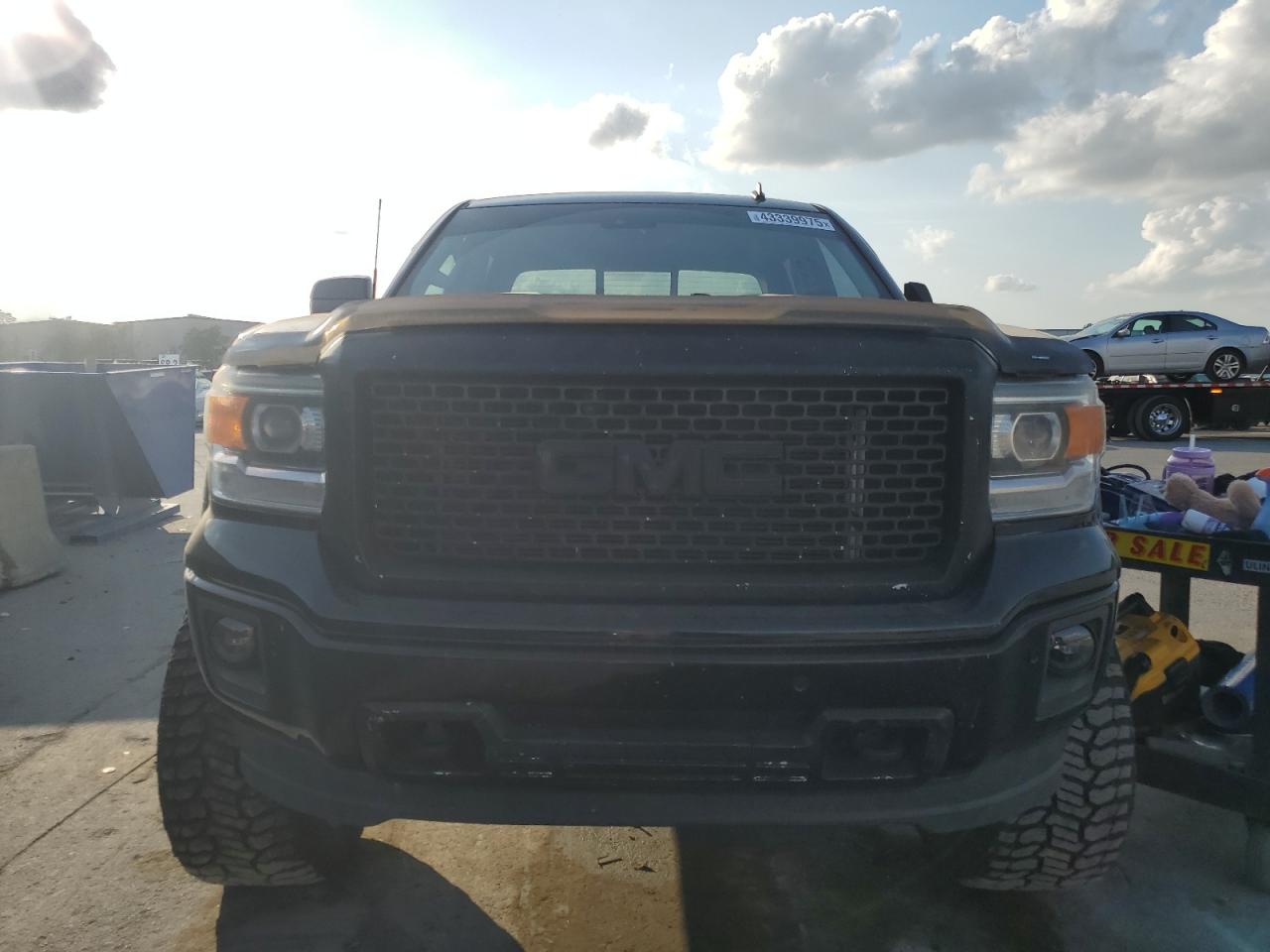 2014 GMC Sierra - Image 5