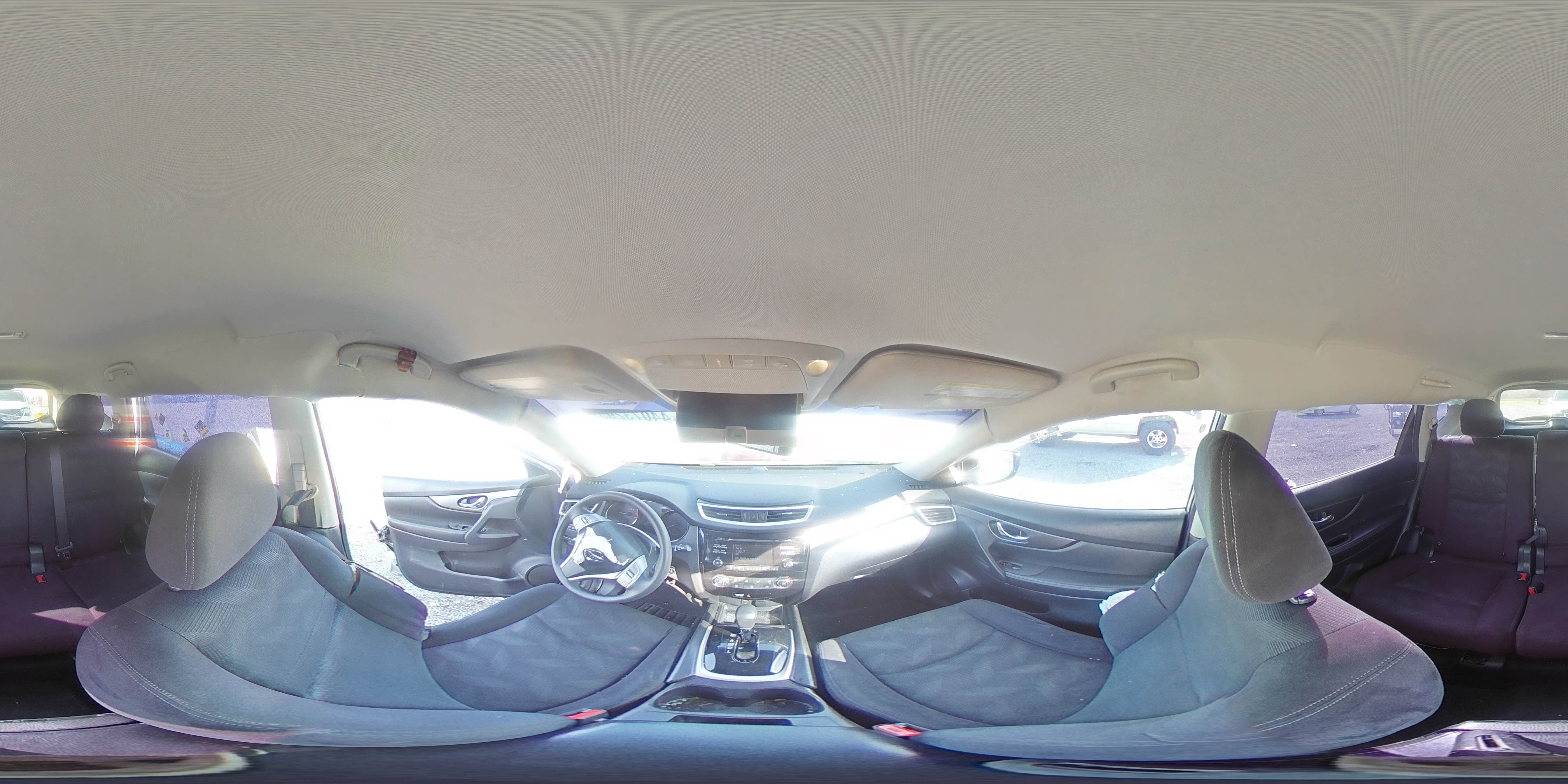 2016 Nissan Rogue - Image 14