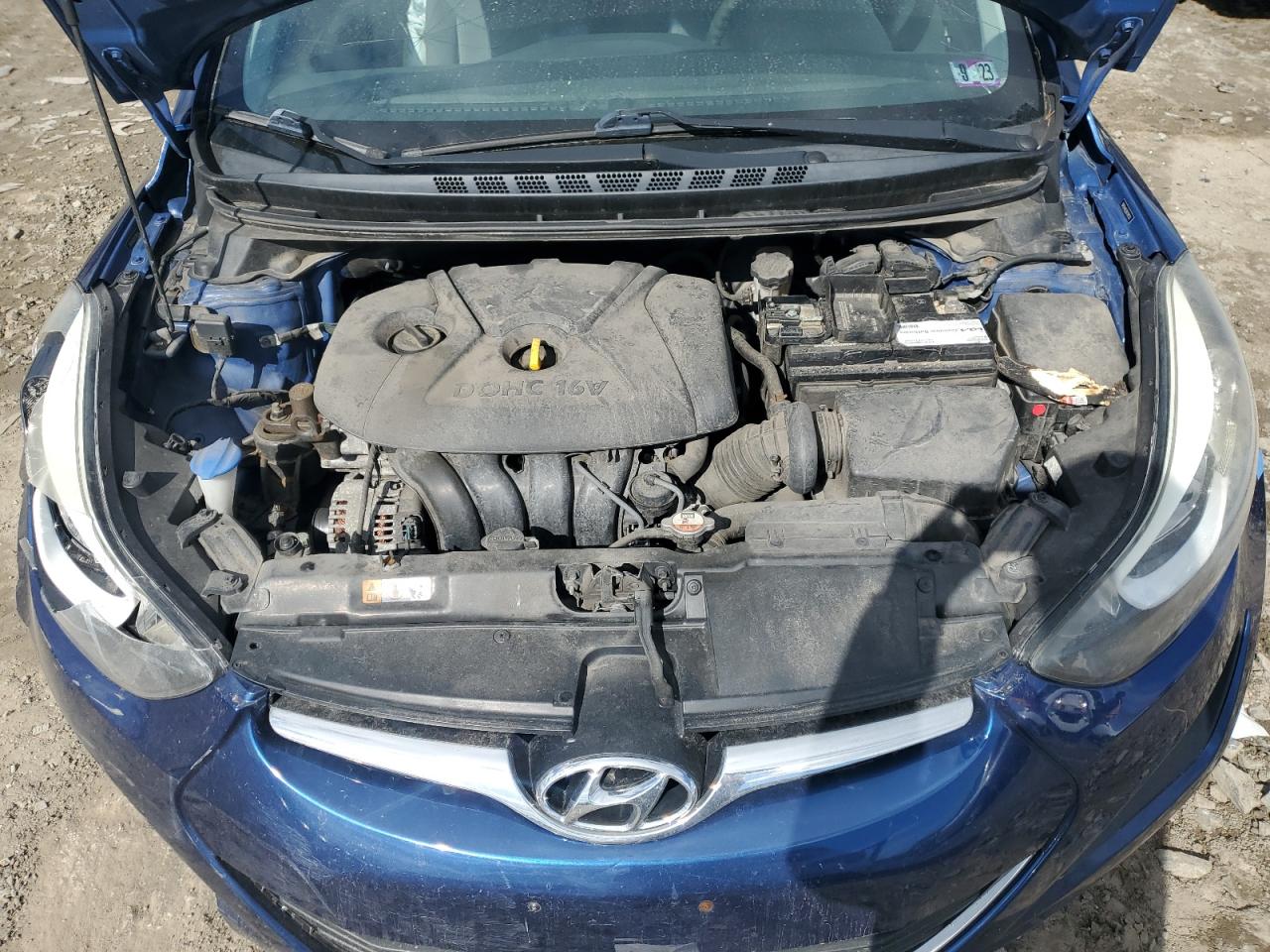 2016 Hyundai Elantra - Image 11
