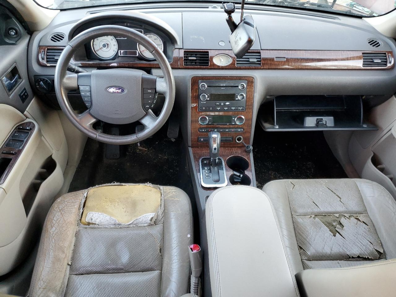 2009 Ford Taurus - Image 8