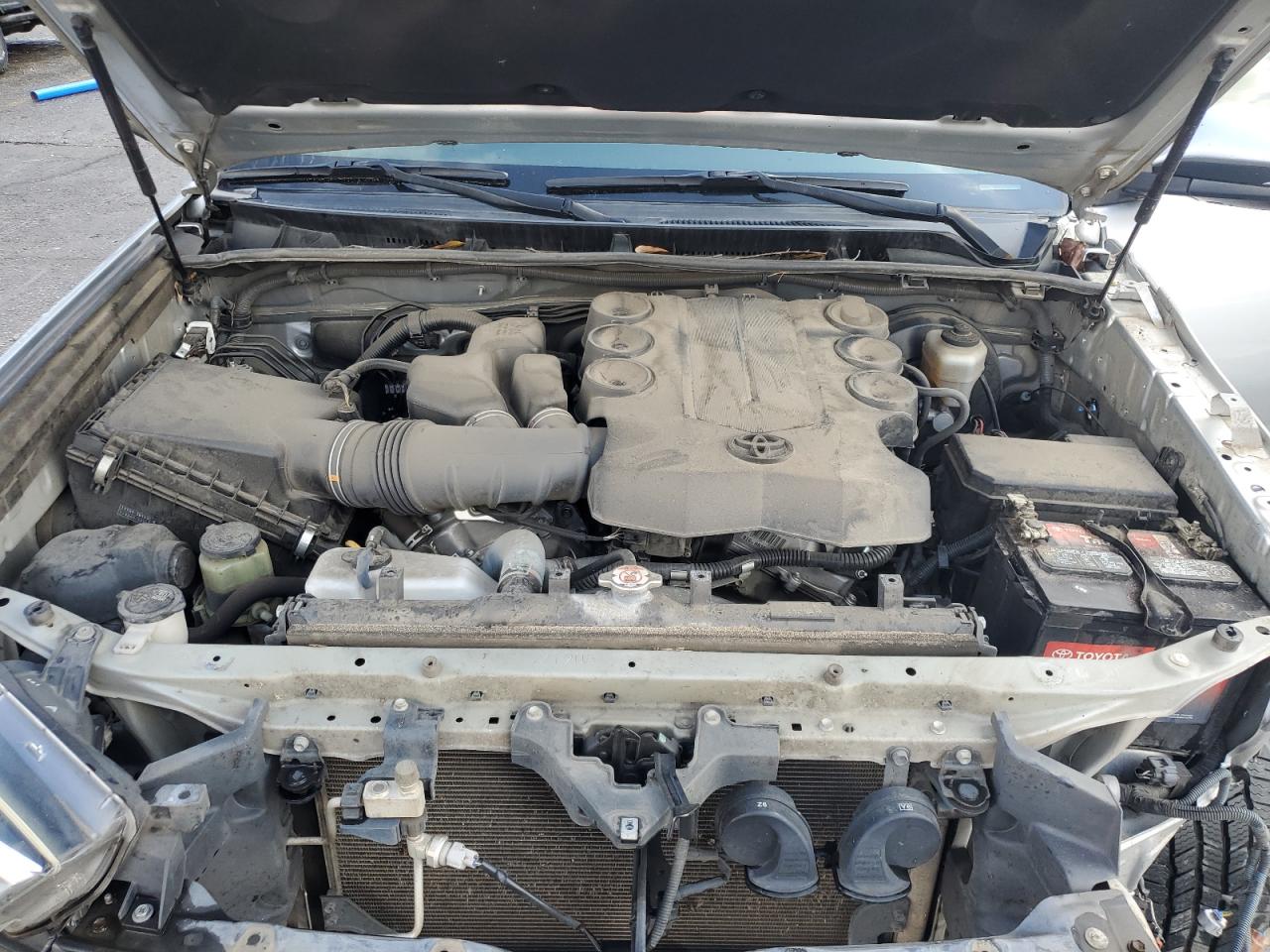 2017 Toyota 4Runner - Image 12