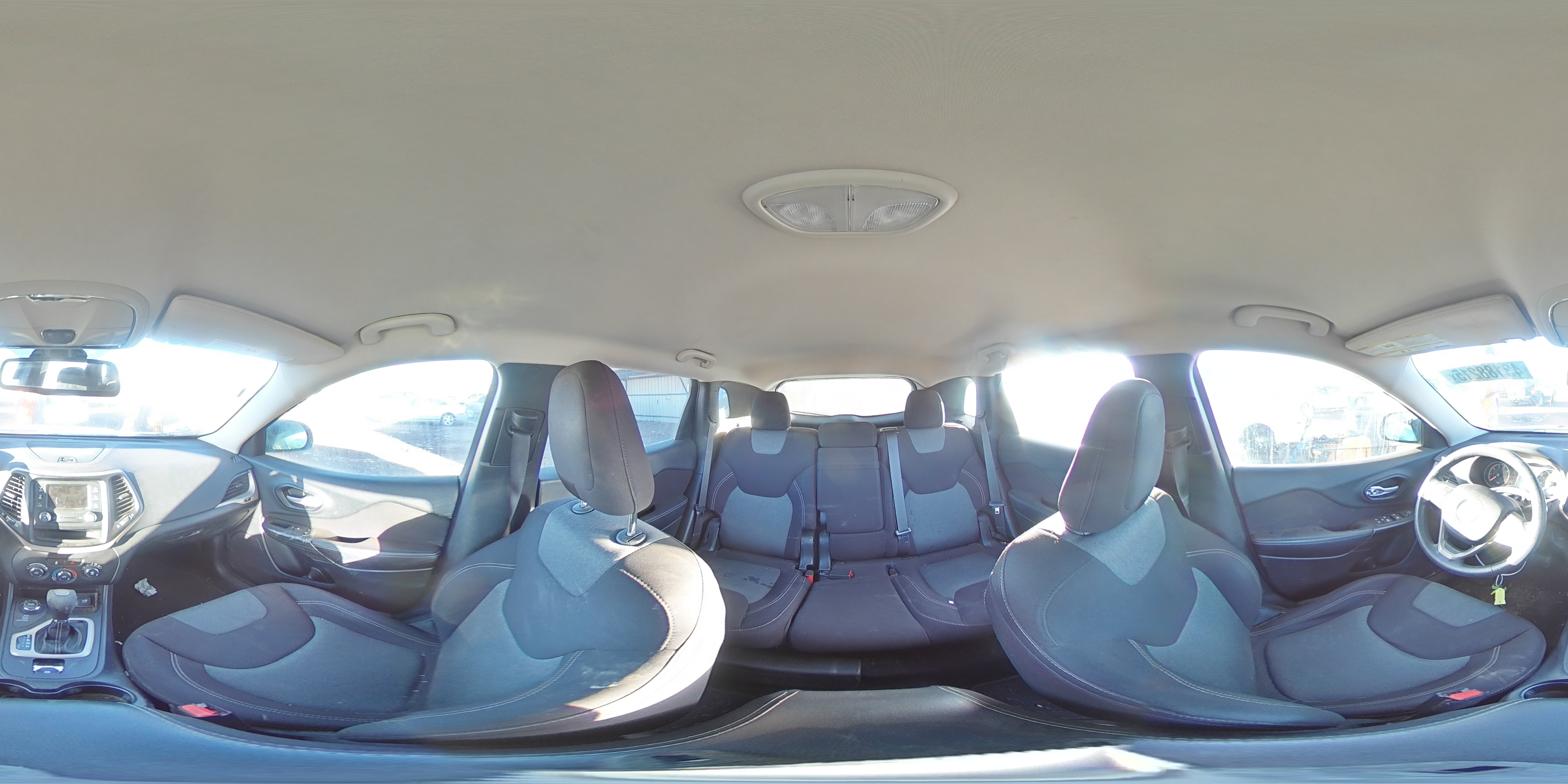 2014 Jeep Grand Cherokee - Image 13