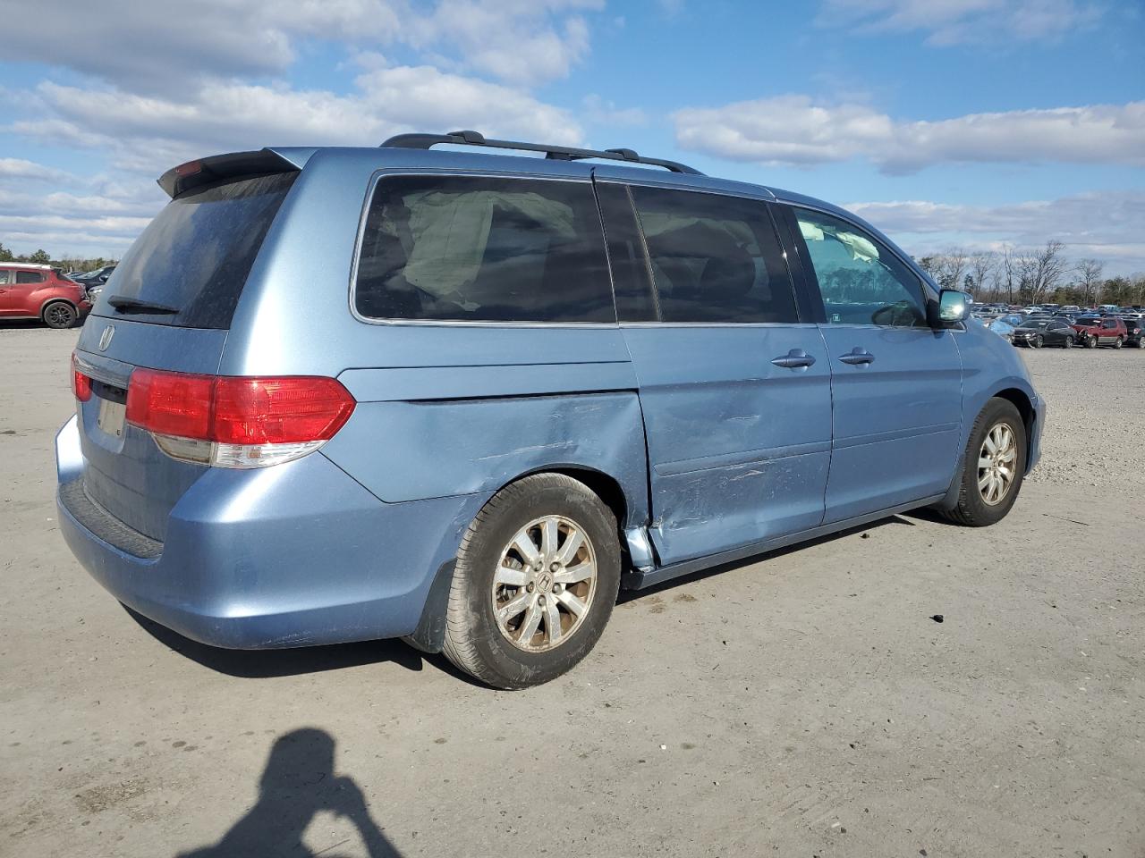 2010 Honda Odyssey - Image 3
