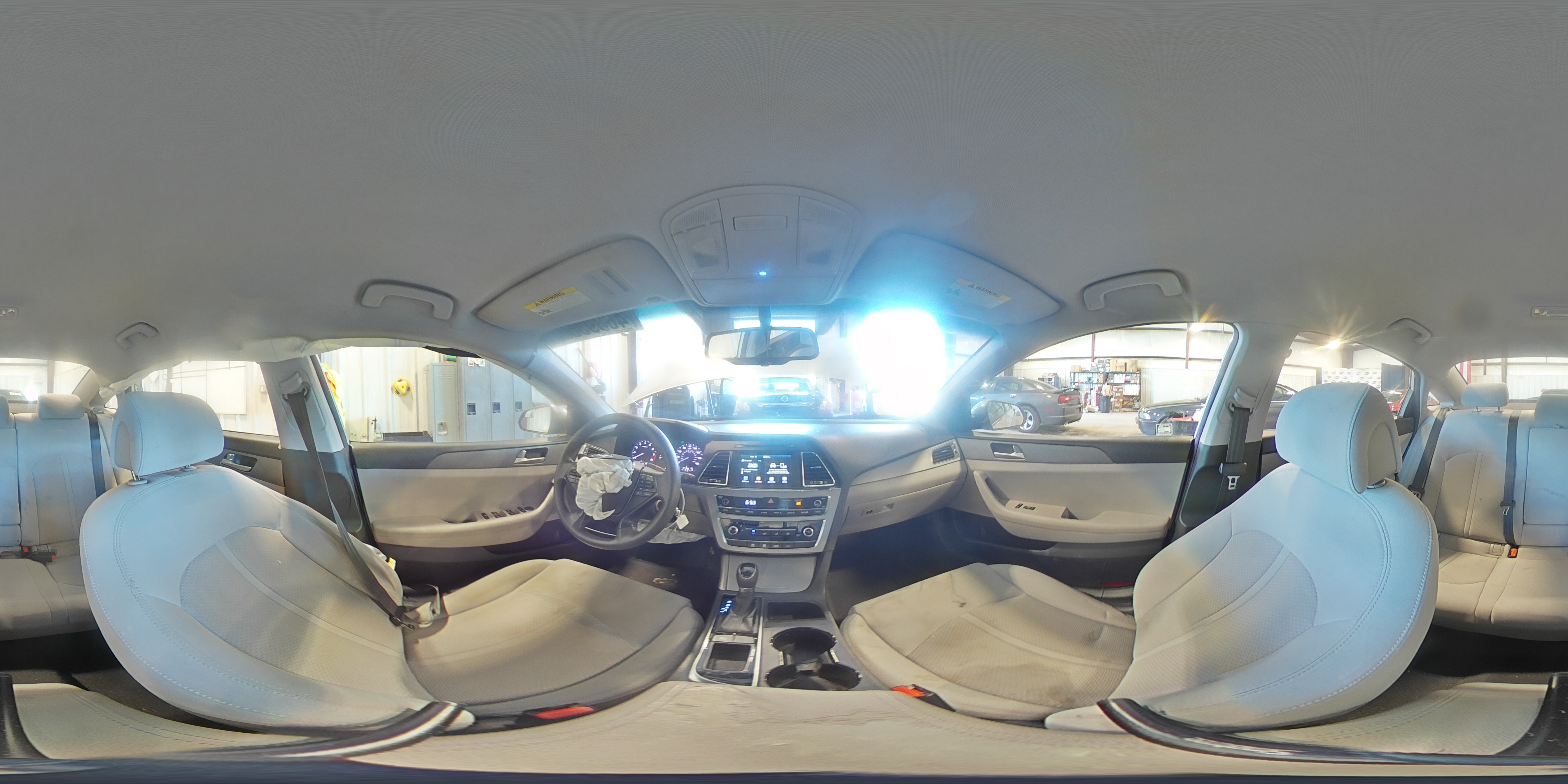 2016 Hyundai Sonata - Image 13