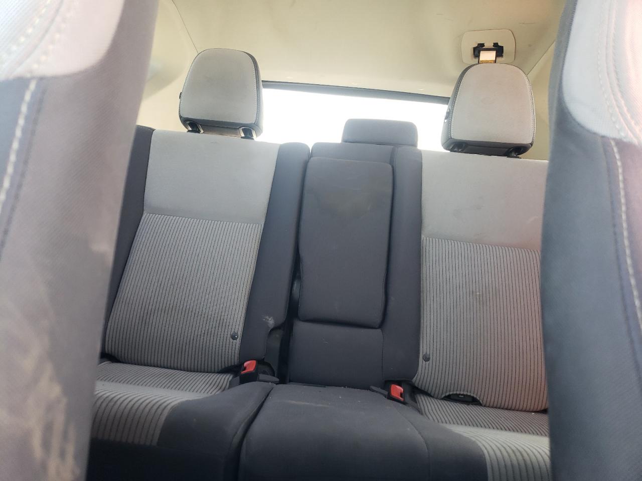 2013 Toyota RAV 4 - Image 10