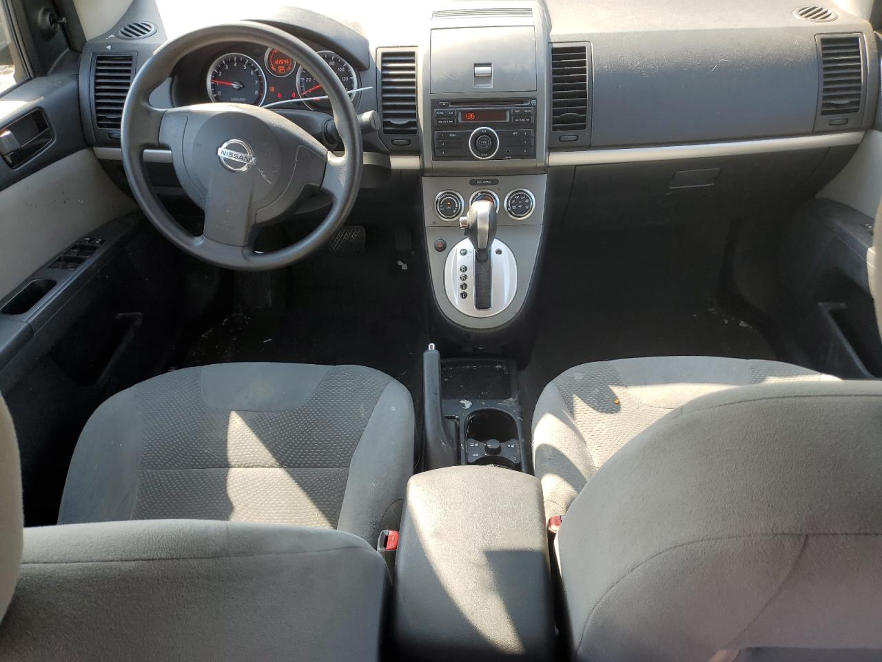 2011 Nissan Sentra - Image 8