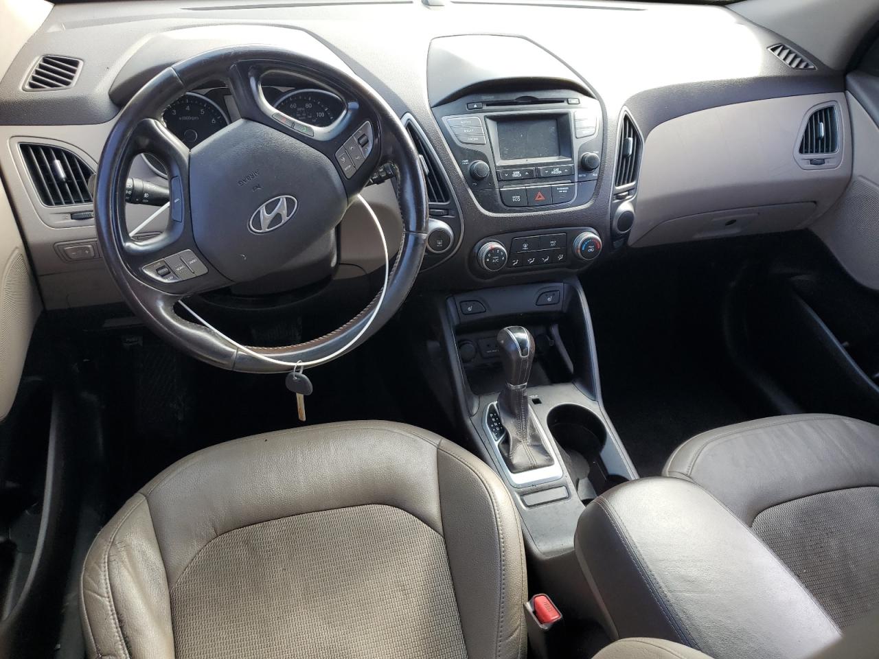 2014 Hyundai Tucson - Image 8