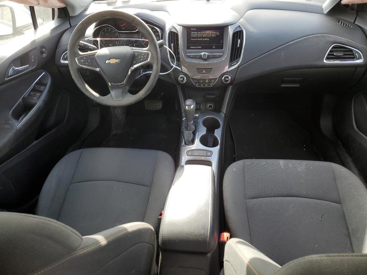 2019 Chevrolet Cruze - Image 8