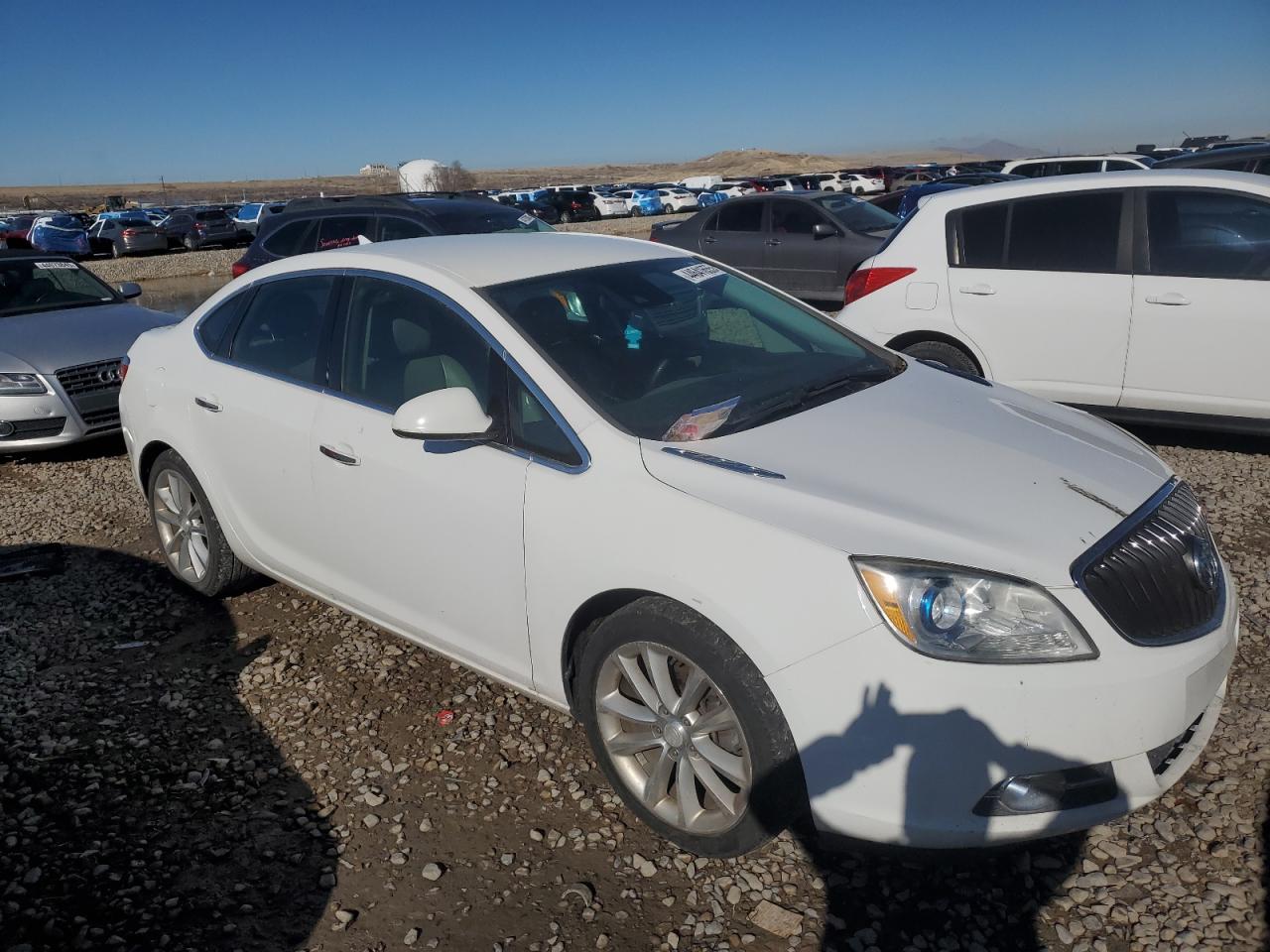 2014 Buick Verano - Image 4