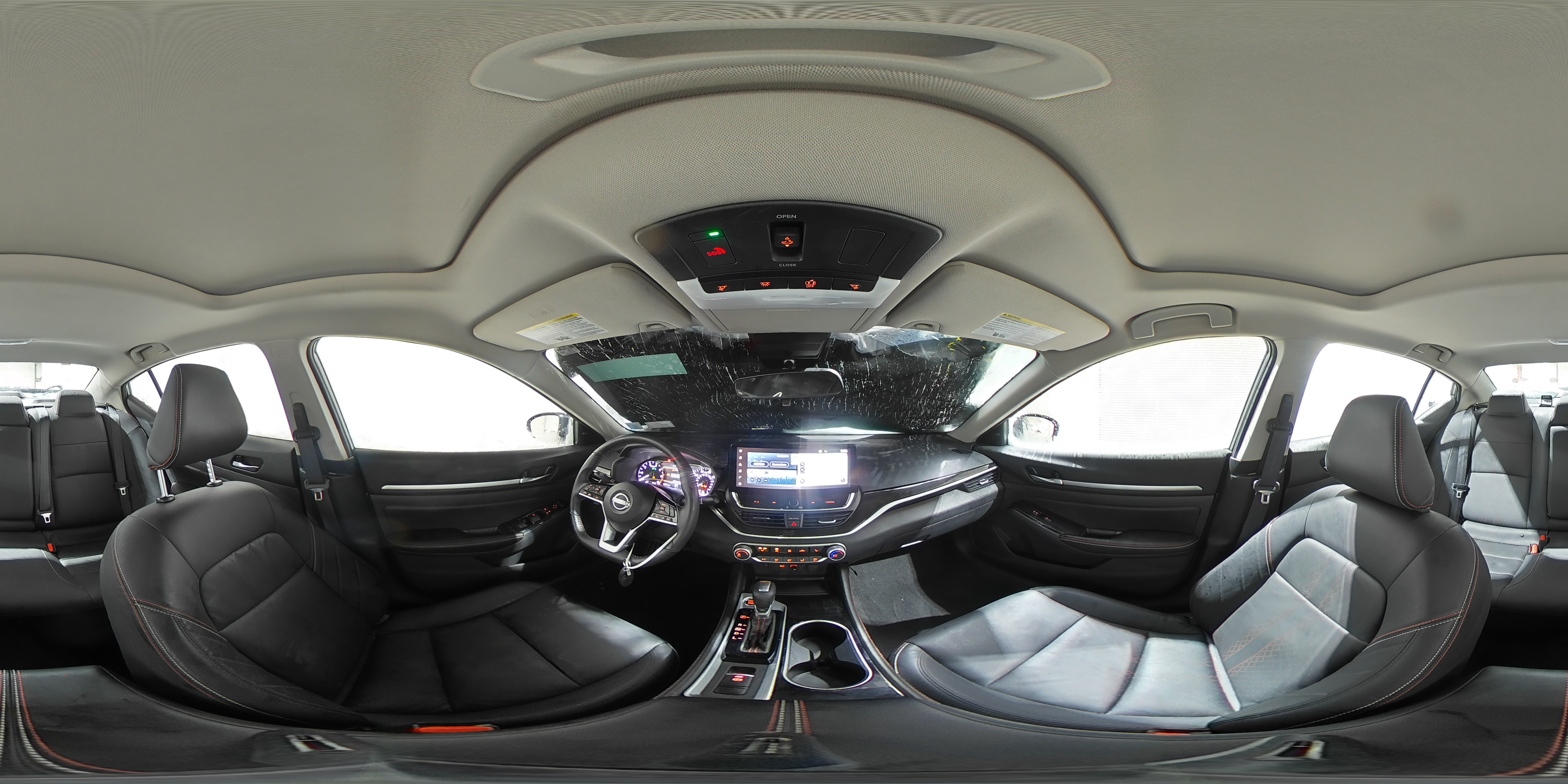 2024 Nissan Altima - Image 14